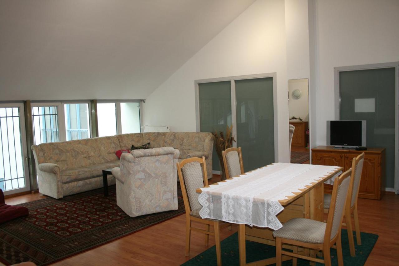 Krug'S Family Hostel Und Restaurant Weilheim in Oberbayern Buitenkant foto