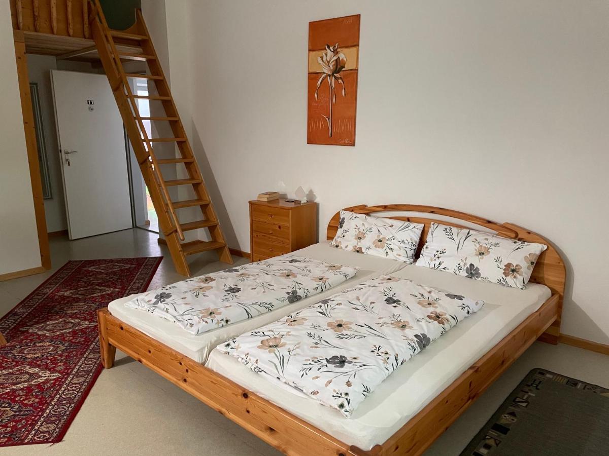 Krug'S Family Hostel Und Restaurant Weilheim in Oberbayern Buitenkant foto